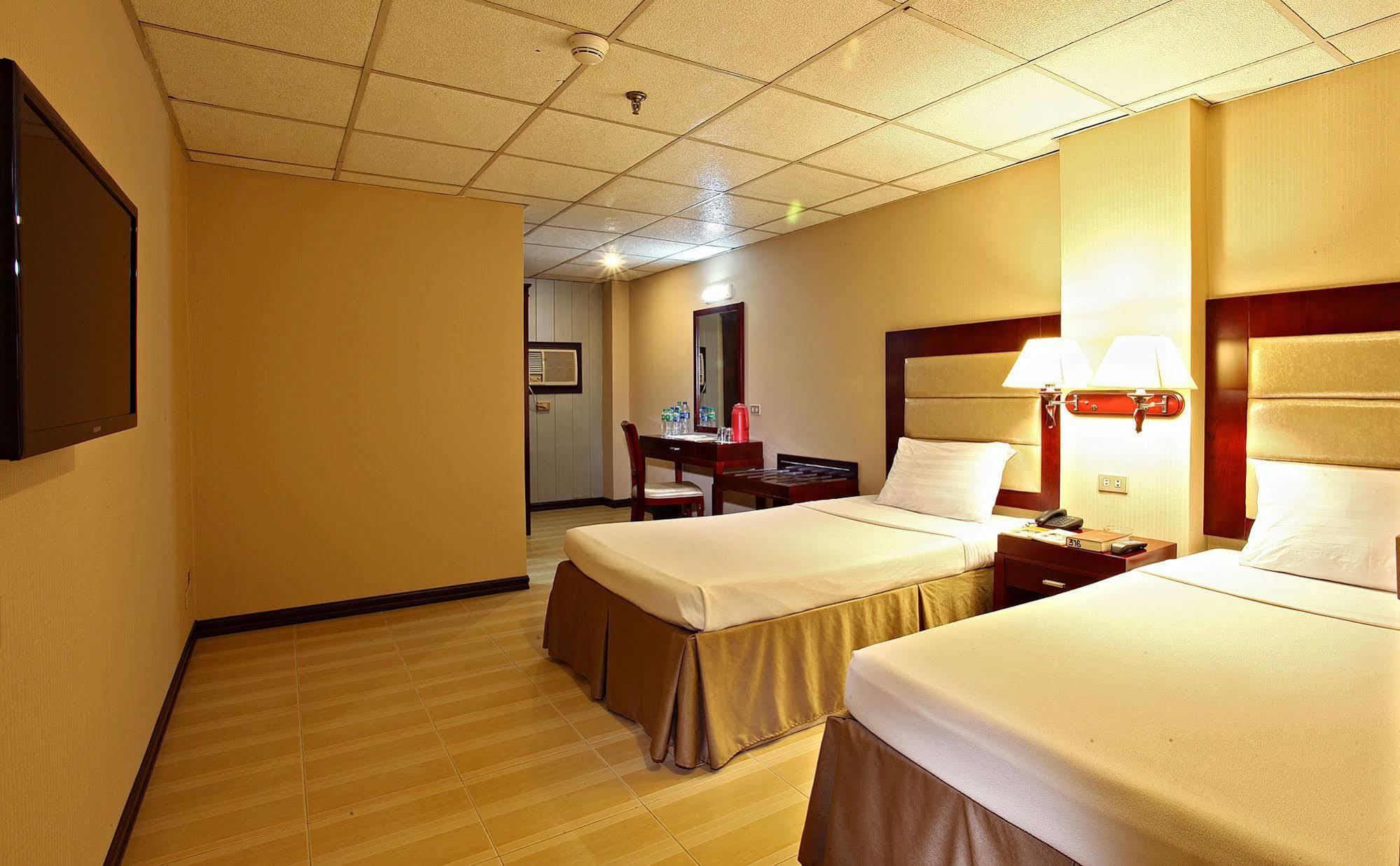 Star Plaza Hotel Dagupan City Екстериор снимка